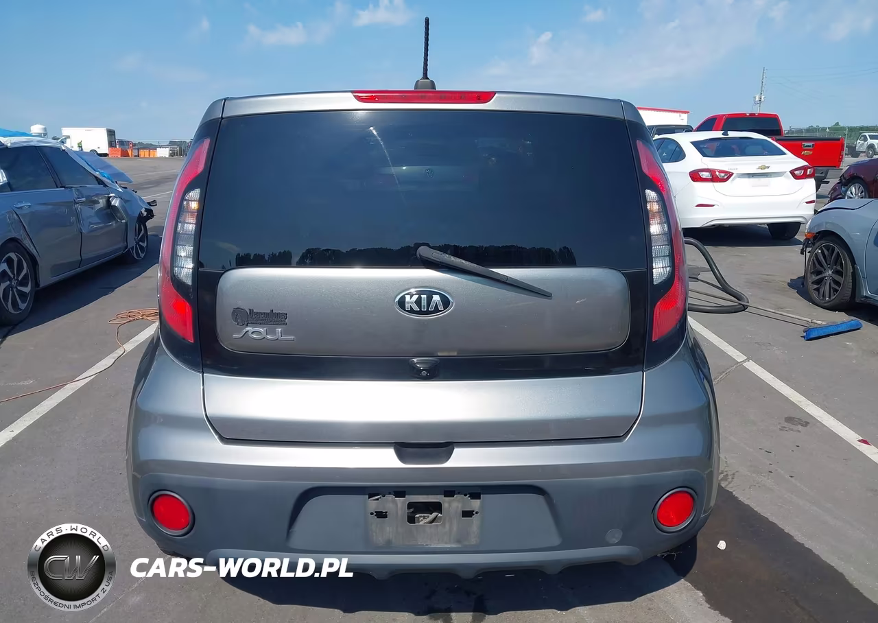 2019 Kia Soul VIN:KNDJN2A24K7668945 - 16
