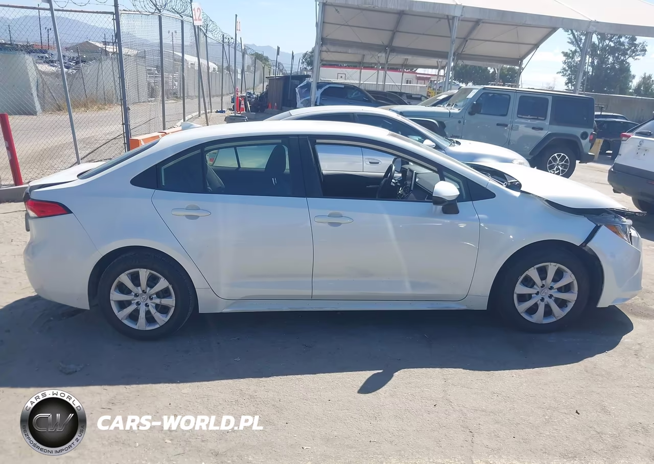 2021 Toyota Corolla Le VIN:JTDEPMAE1MJ155658 - 13