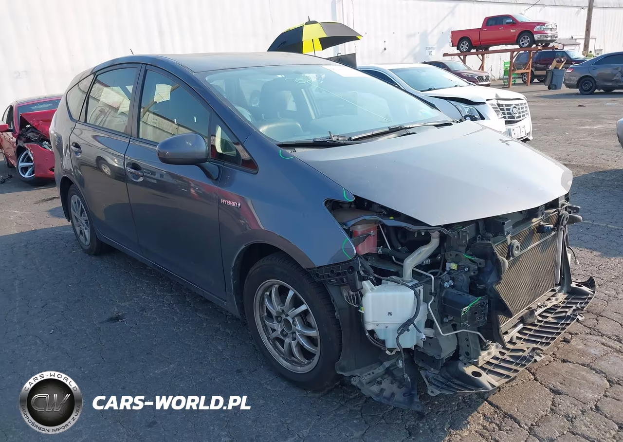 2016 Toyota Prius V Four