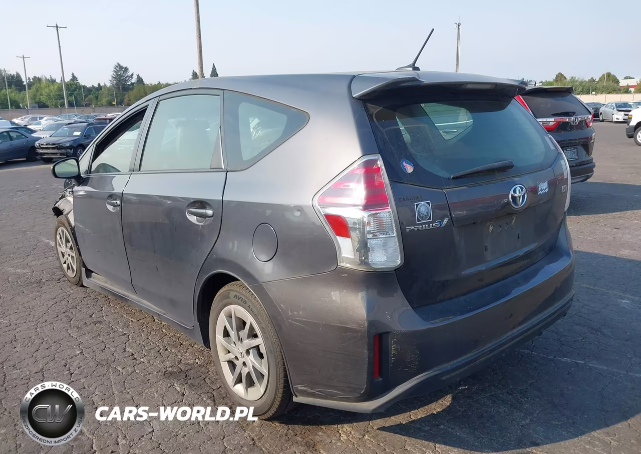 2016 Toyota Prius V Four VIN:JTDZN3EU5GJ054887 - 3