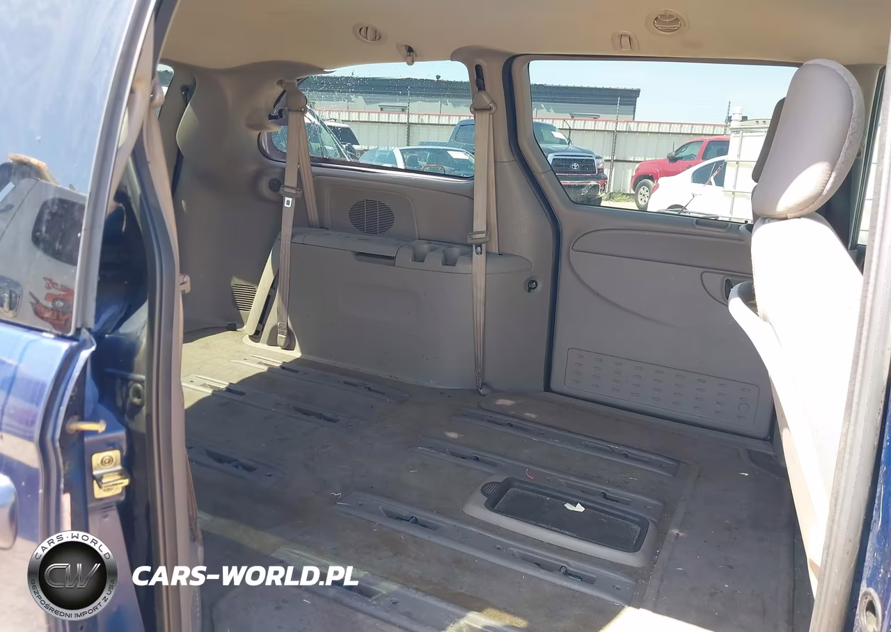2003 Chrysler Town & Country Lx VIN:2C4GP44L53R375348 - 8