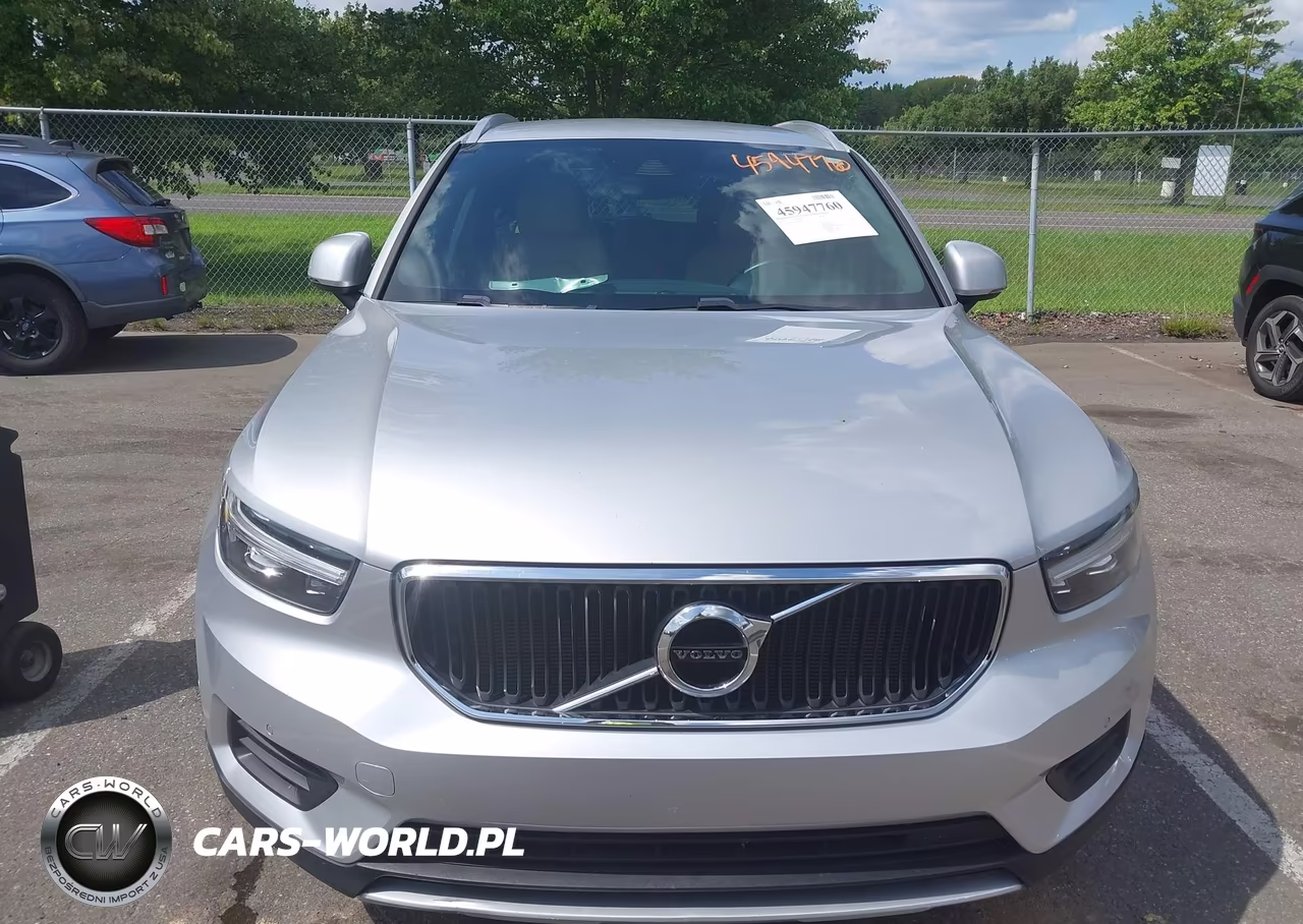 2019 Volvo Xc40 T5 Momentum-T5 R-Design VIN:YV4162XZ8K2006183 - 11