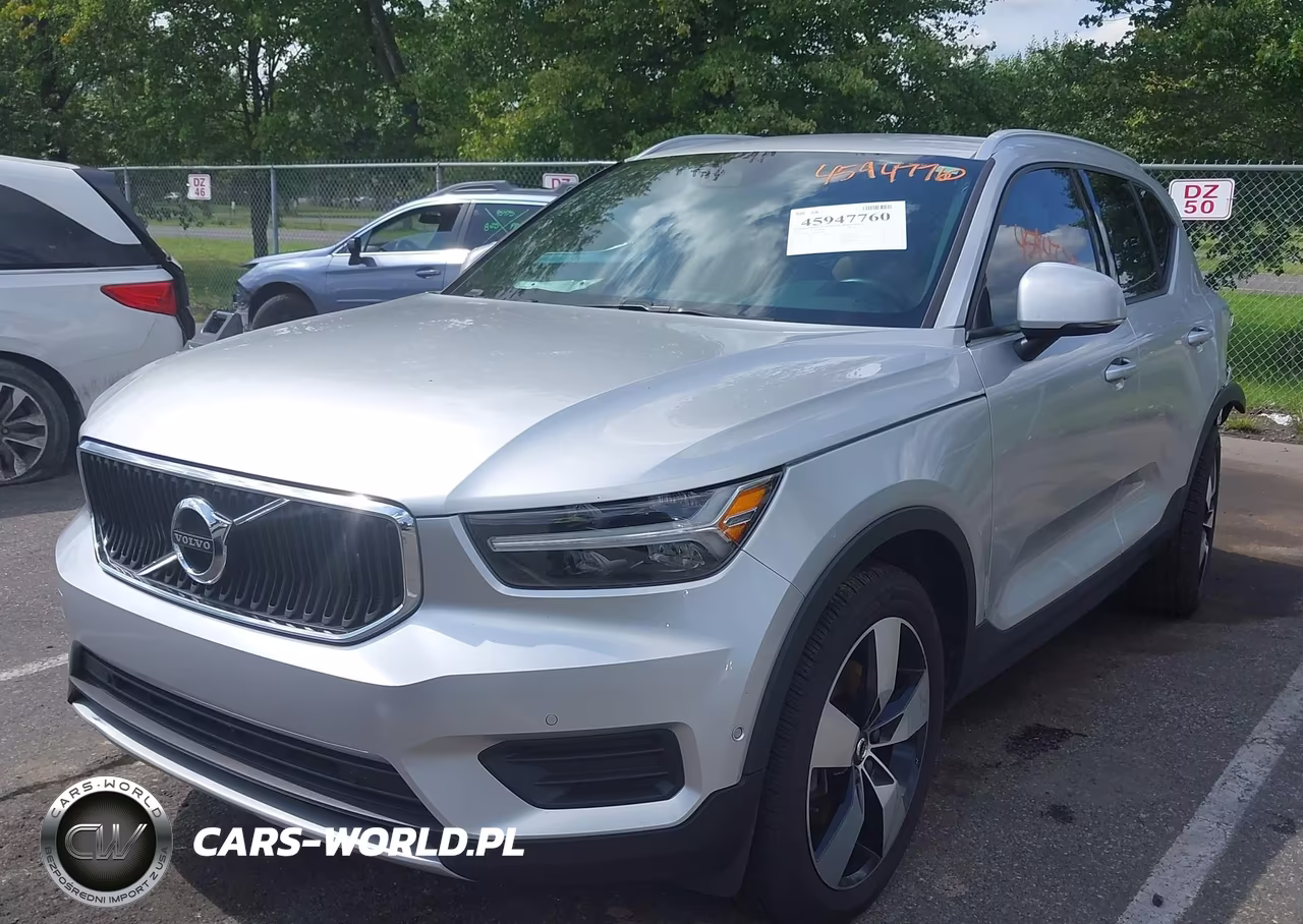 2019 Volvo Xc40 T5 Momentum-T5 R-Design VIN:YV4162XZ8K2006183 - 2