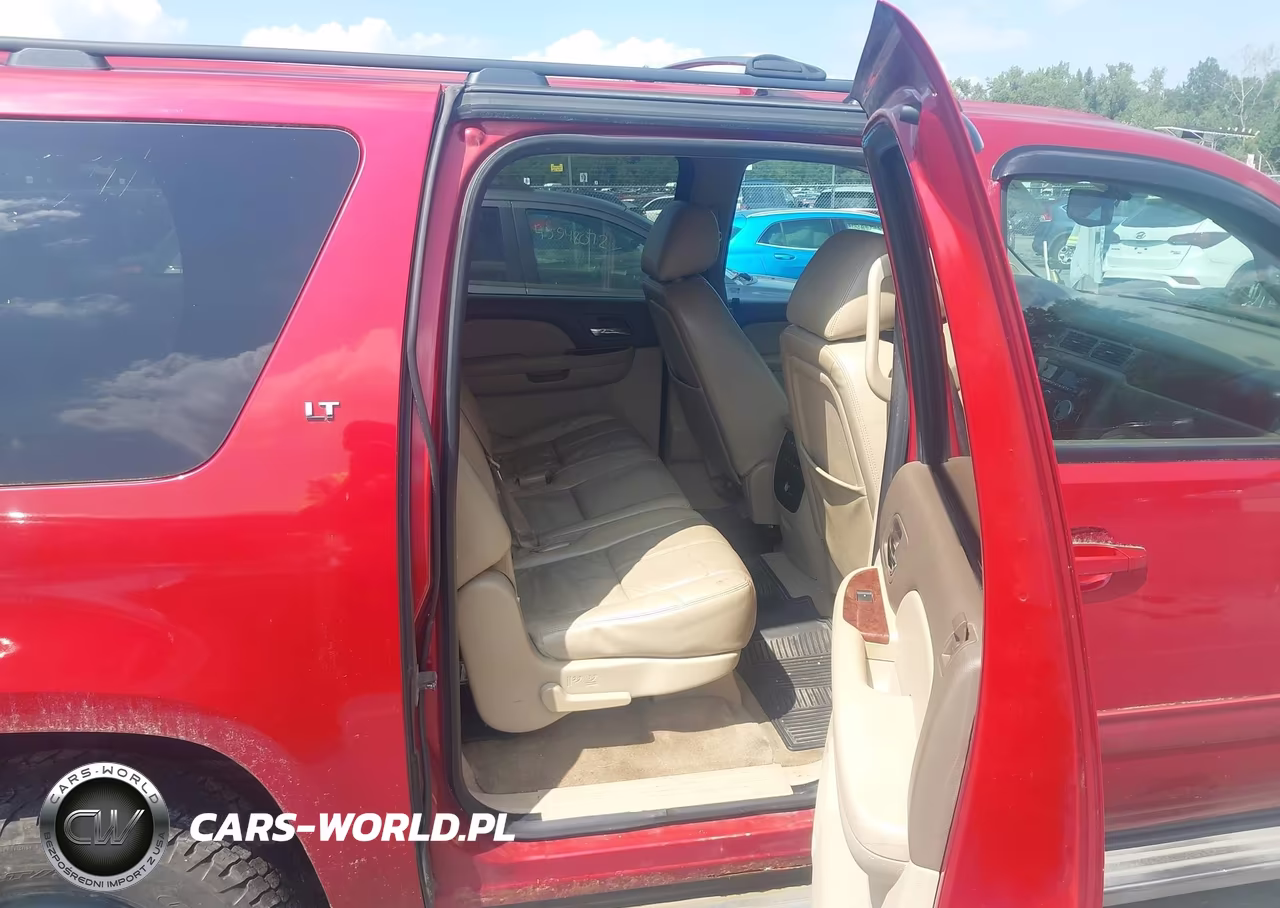 2012 Chevrolet Suburban Lt VIN:1GNSKJE76CR206879 - 8