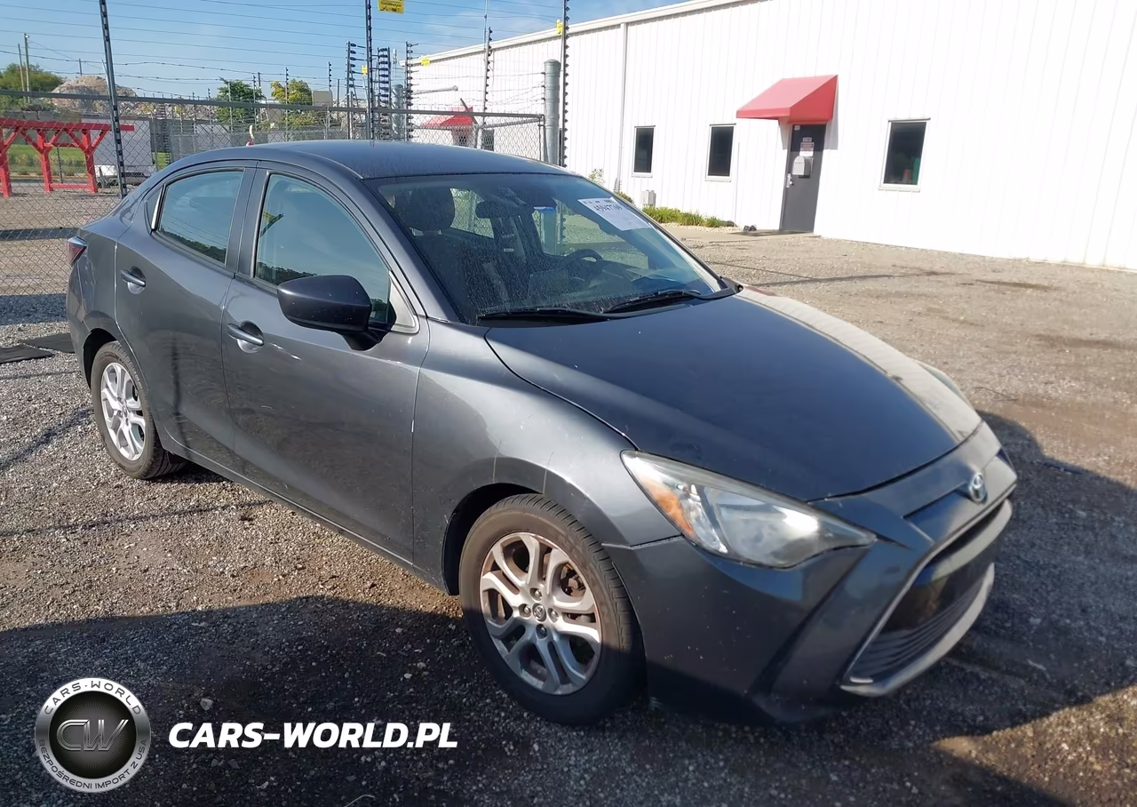 TOYOTA YARIS IA