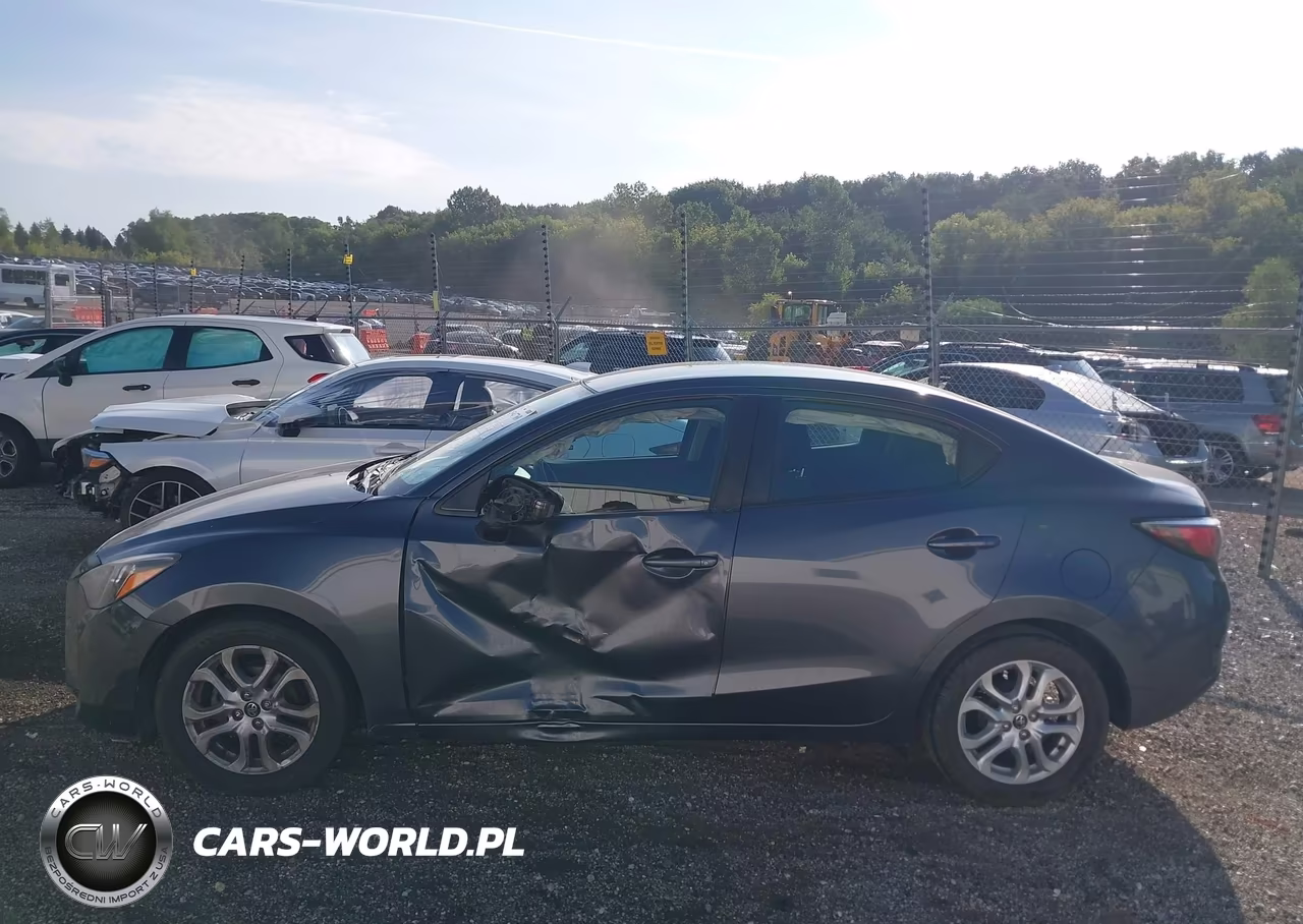 TOYOTA YARIS IA VIN:3MYDLBYV6HY185288 - 14