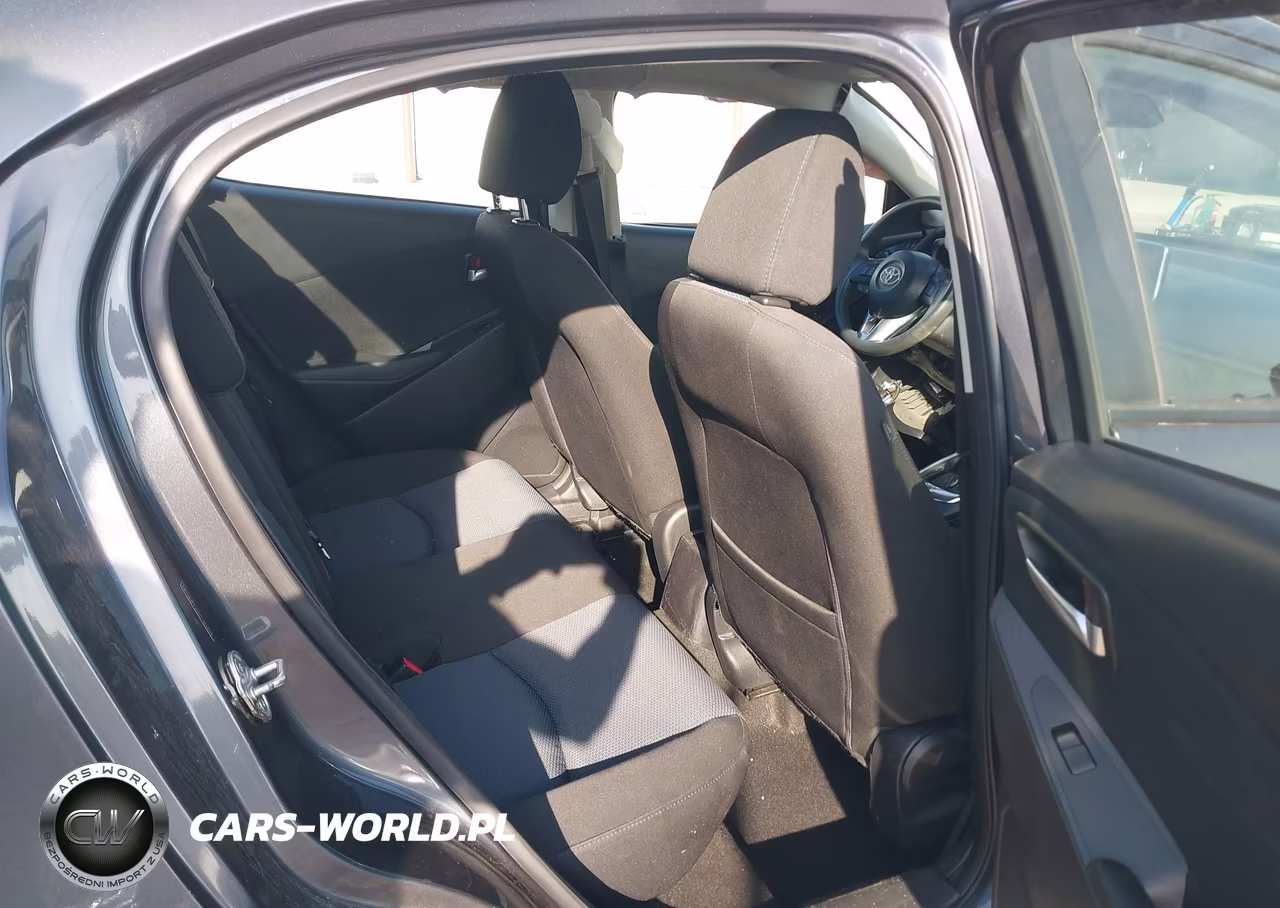 TOYOTA YARIS IA VIN:3MYDLBYV6HY185288 - 8