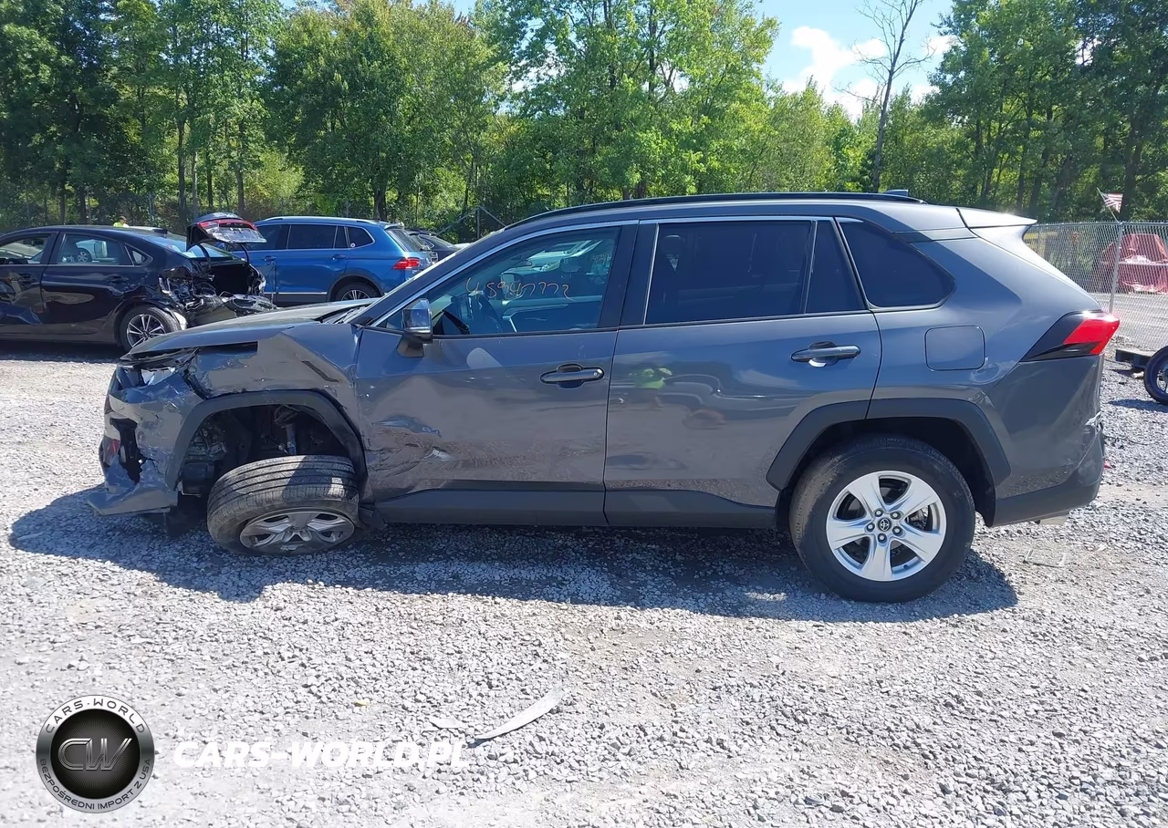 2021 Toyota Rav4 Xle VIN:2T3P1RFV0MW153644 - 14