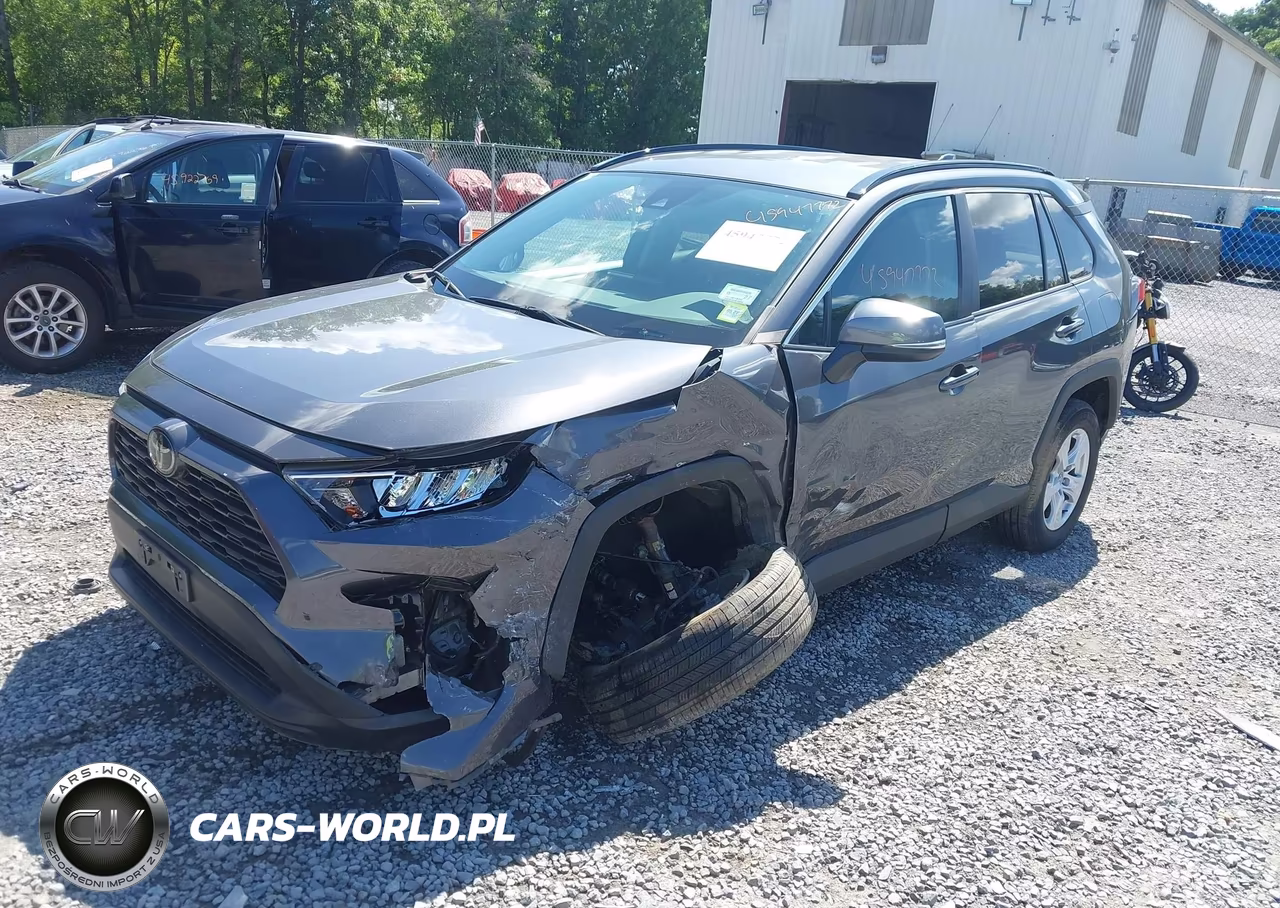 2021 Toyota Rav4 Xle VIN:2T3P1RFV0MW153644 - 2
