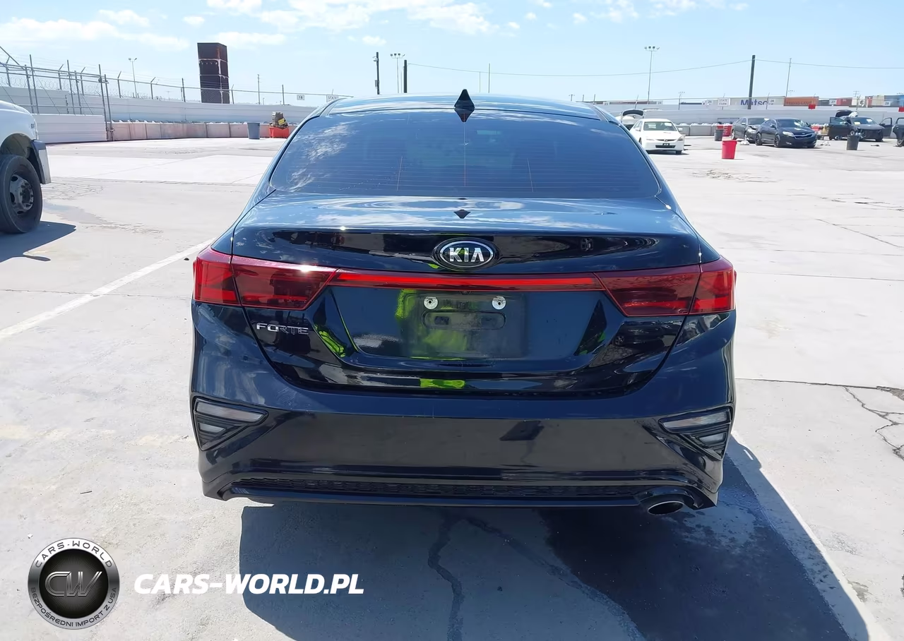 2020 Kia Forte Lxs VIN:3KPF24AD1LE169694 - 16