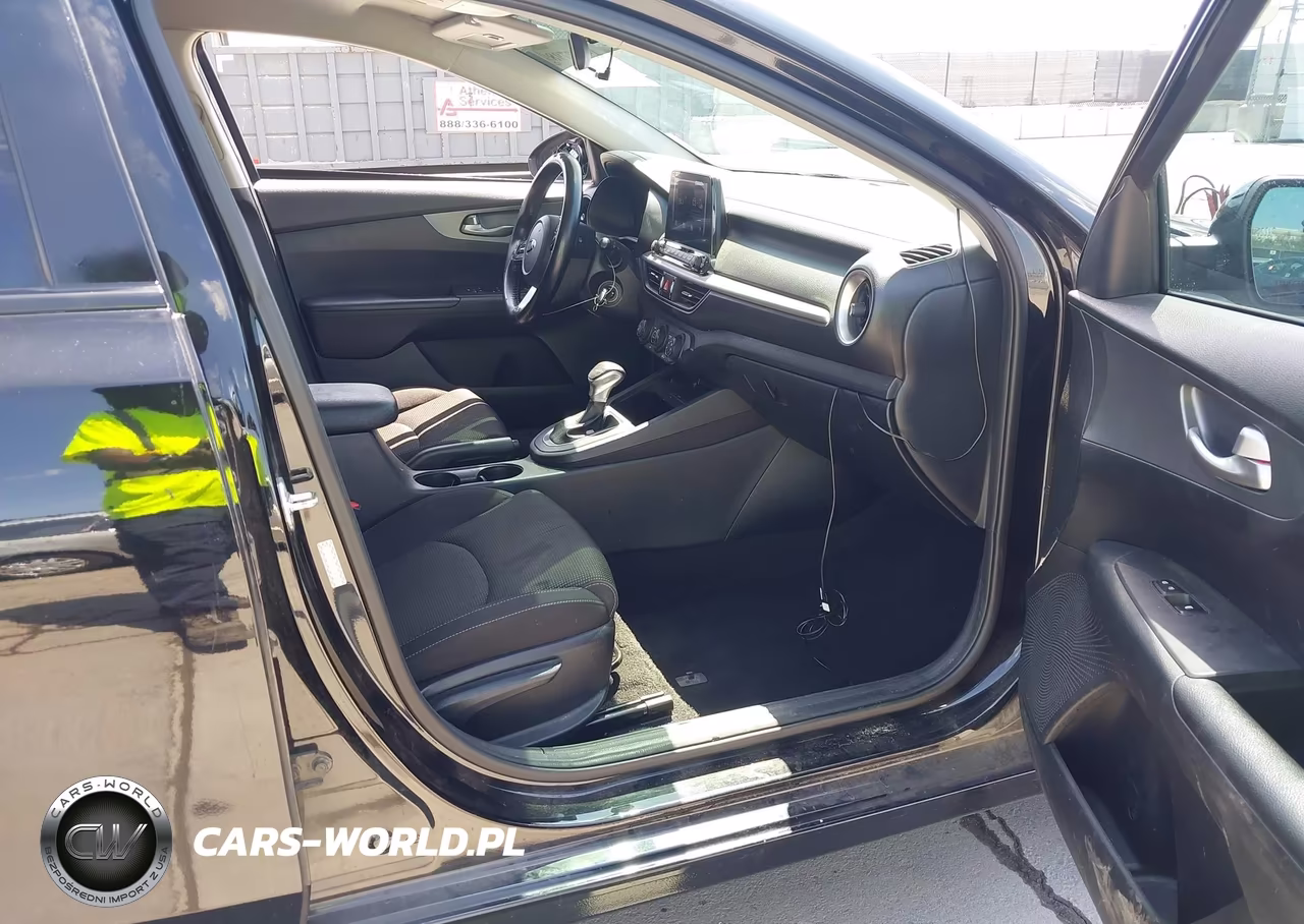 2020 Kia Forte Lxs VIN:3KPF24AD1LE169694 - 5