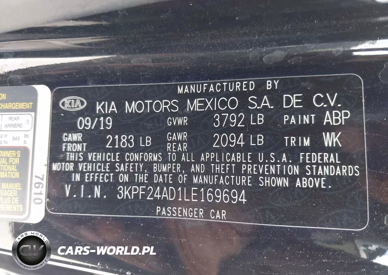 2020 Kia Forte Lxs VIN:3KPF24AD1LE169694 - 9