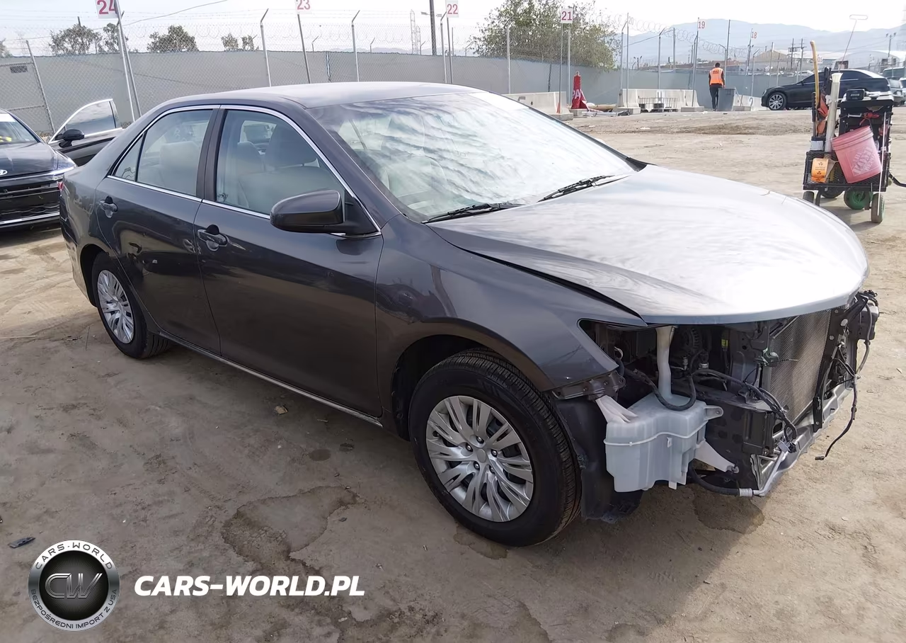 2013 Toyota Camry Le