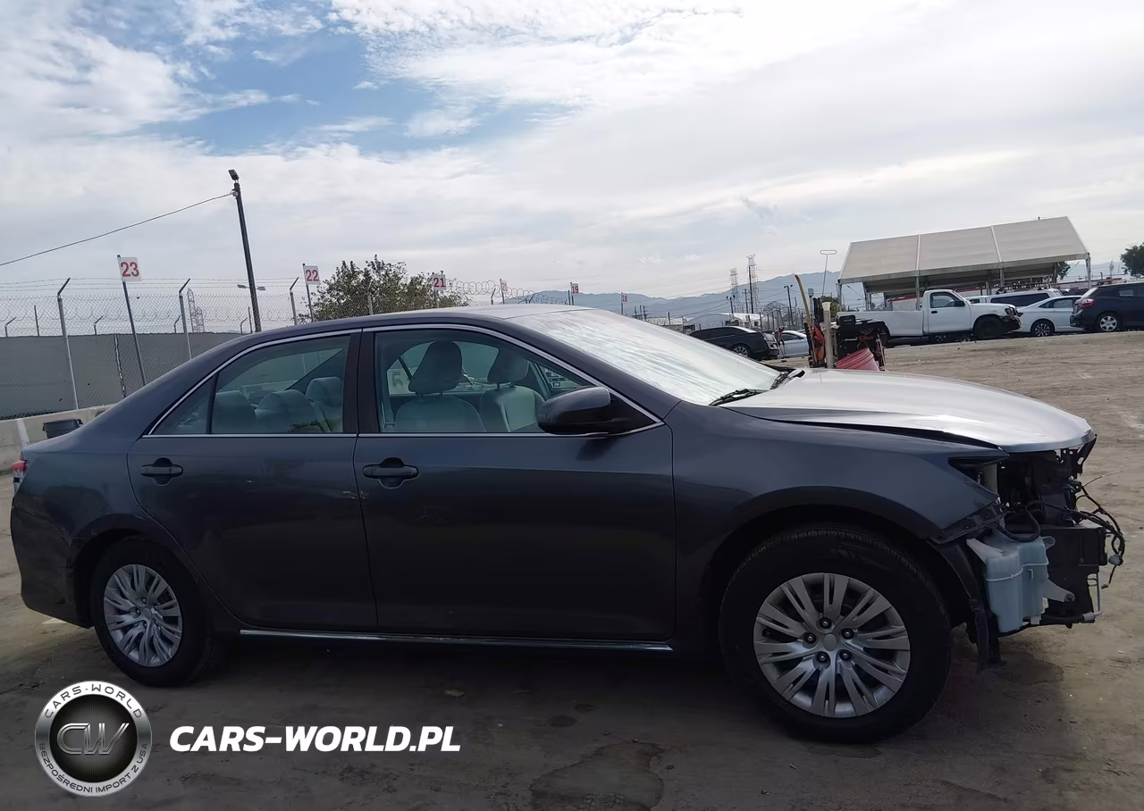 2013 Toyota Camry Le VIN:4T1BF1FKXDU223551 - 13