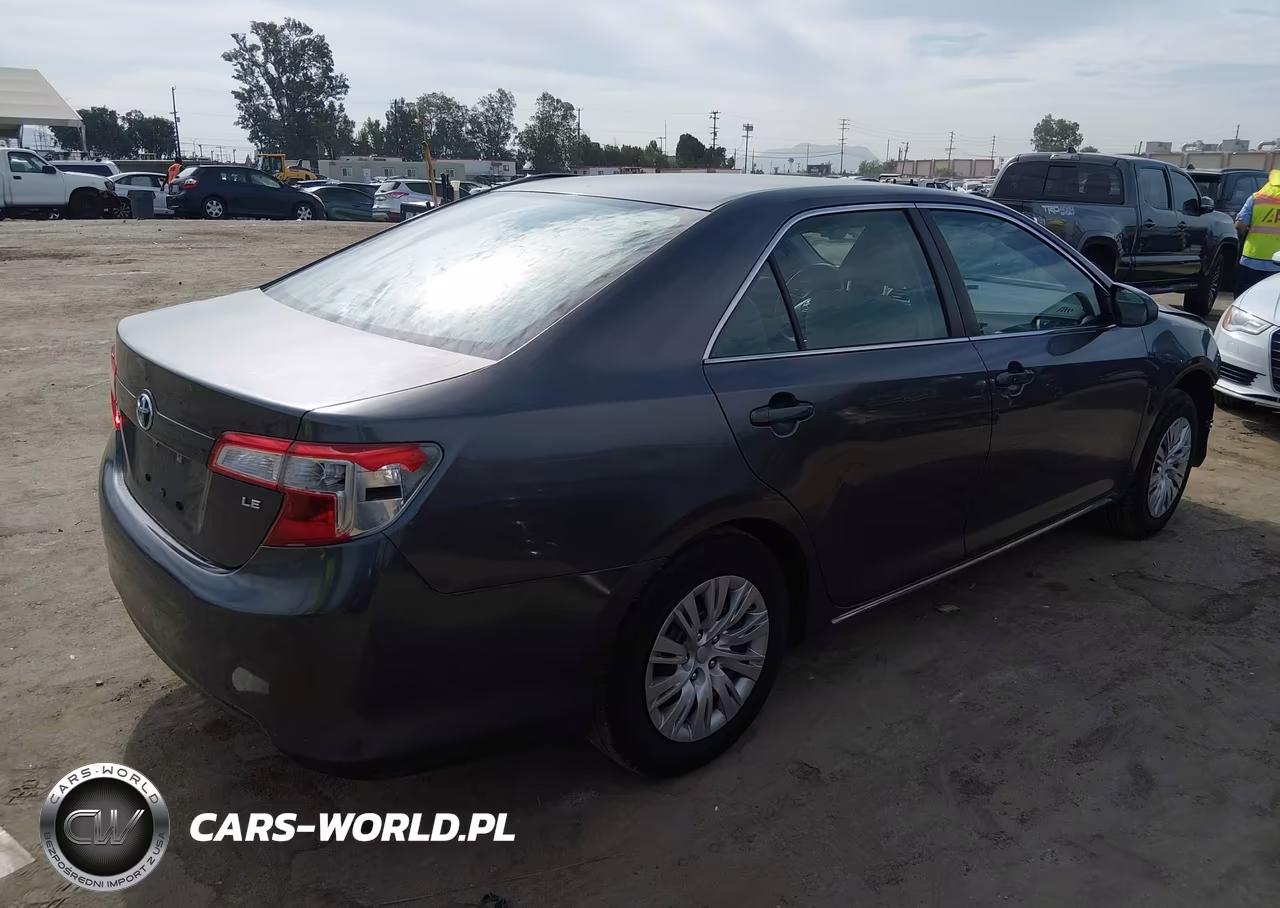 2013 Toyota Camry Le VIN:4T1BF1FKXDU223551 - 4