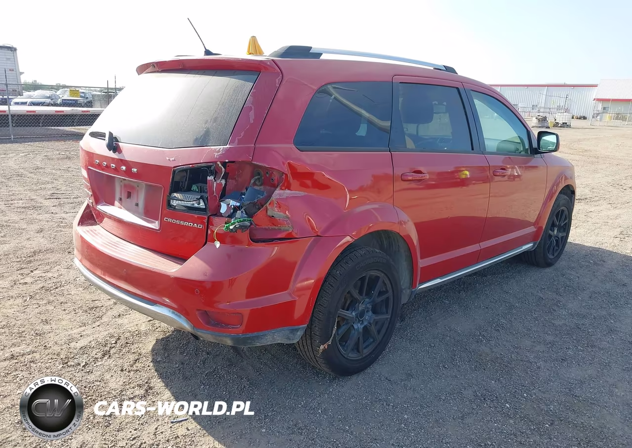 2015 Dodge Journey Crossroad VIN:3C4PDCGB6FT698850 - 4