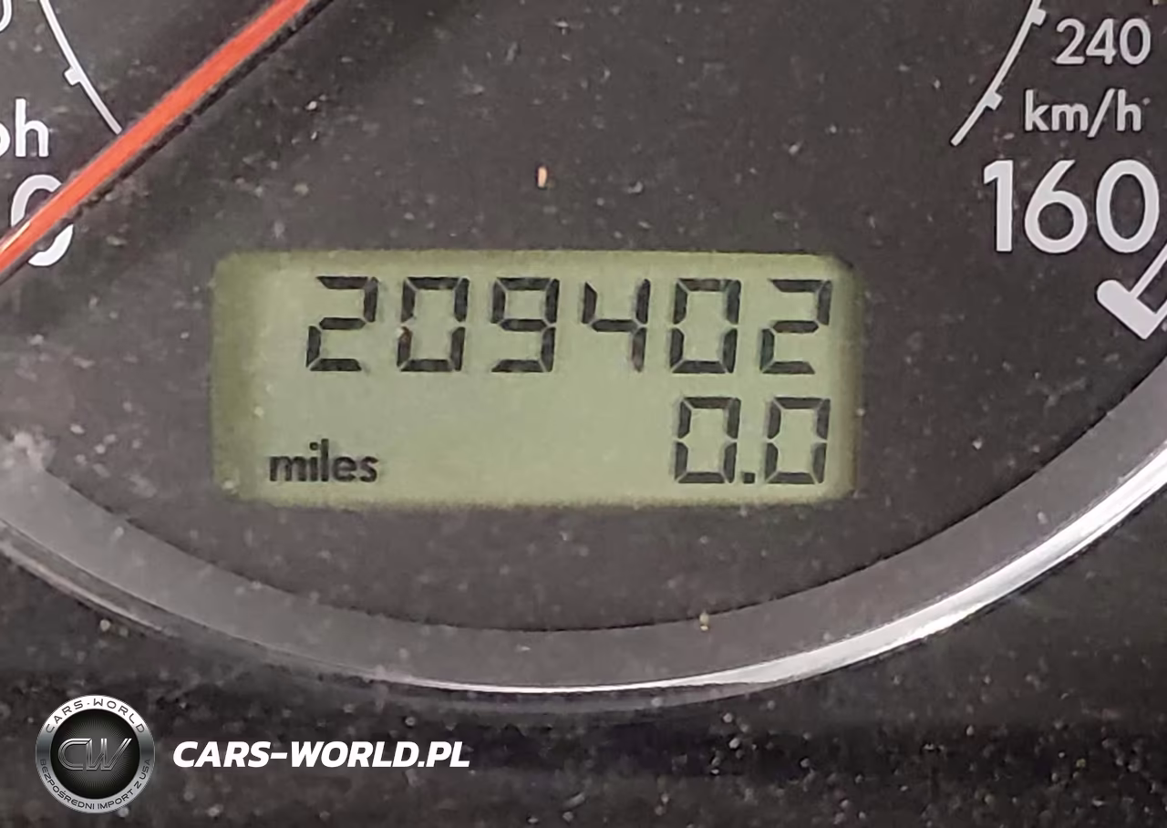 2003 Volkswagen Passat Glx VIN:WVWYH63B23E015747 - 12