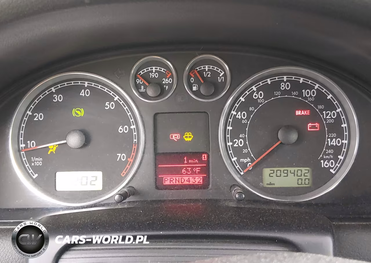 2003 Volkswagen Passat Glx VIN:WVWYH63B23E015747 - 7