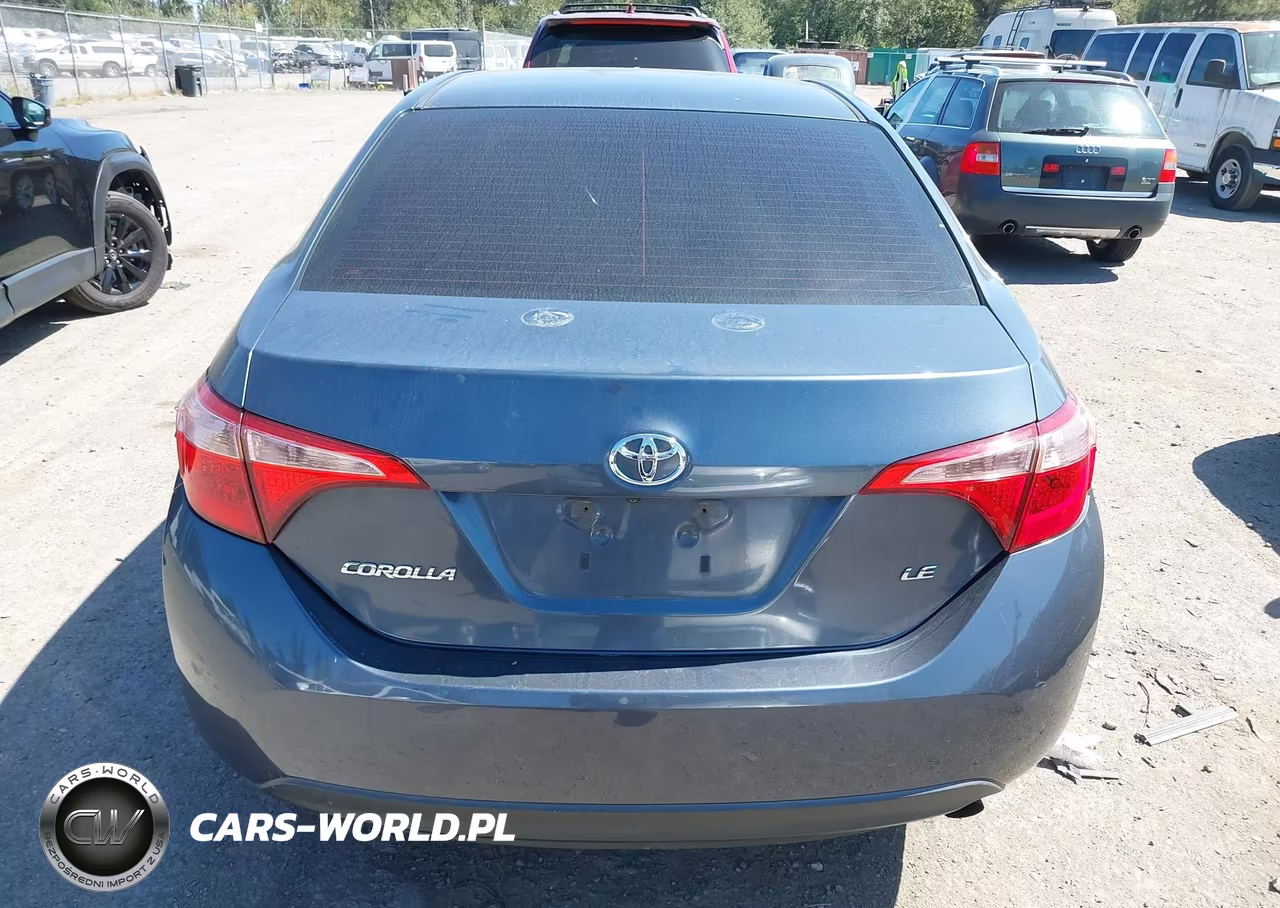 2017 Toyota Corolla Le VIN:5YFBURHE6HP656142 - 17