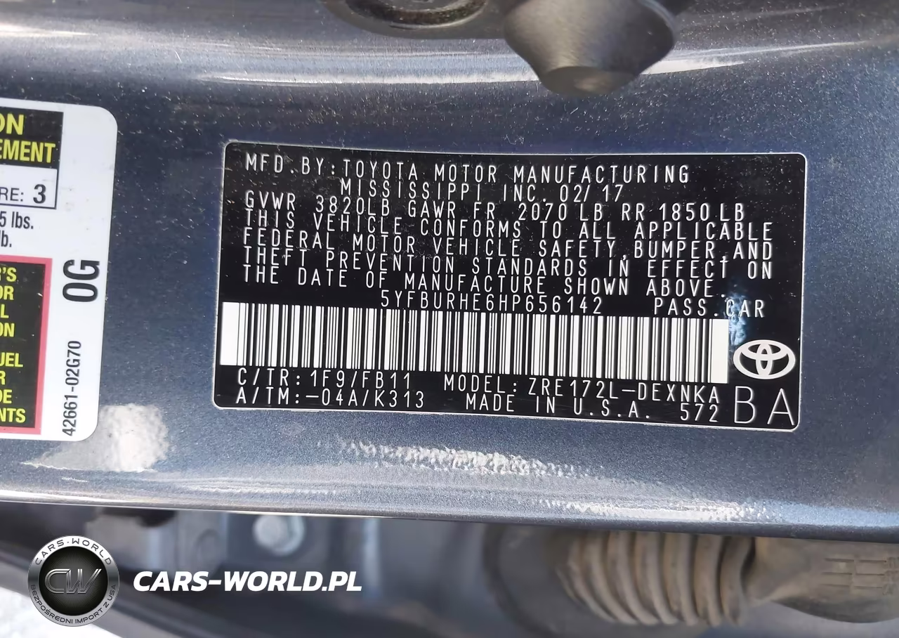 2017 Toyota Corolla Le VIN:5YFBURHE6HP656142 - 9