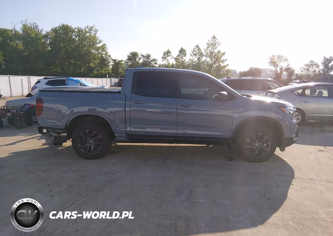 2025 Honda Ridgeline Sport VIN:5FPYK3F14SB009875 - 14