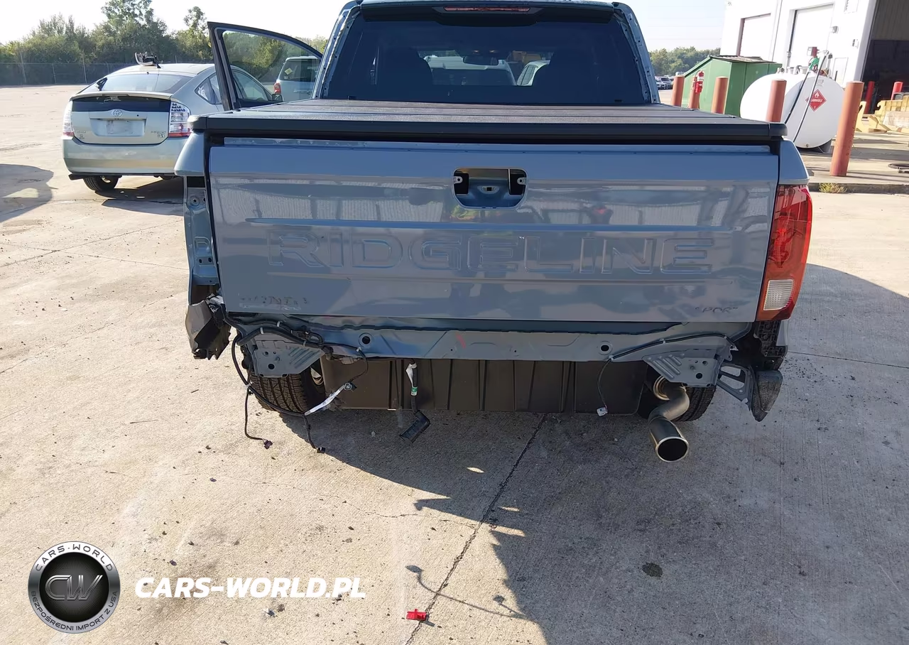 2025 Honda Ridgeline Sport VIN:5FPYK3F14SB009875 - 6