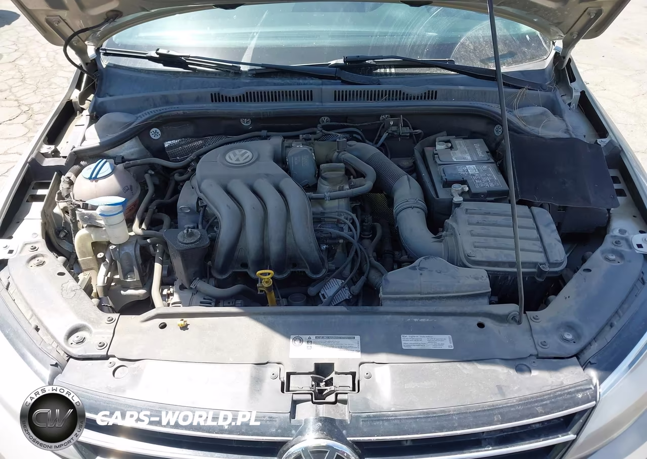 2015 Volkswagen Jetta 2.0L S VIN:3VW2K7AJ2FM272023 - 10