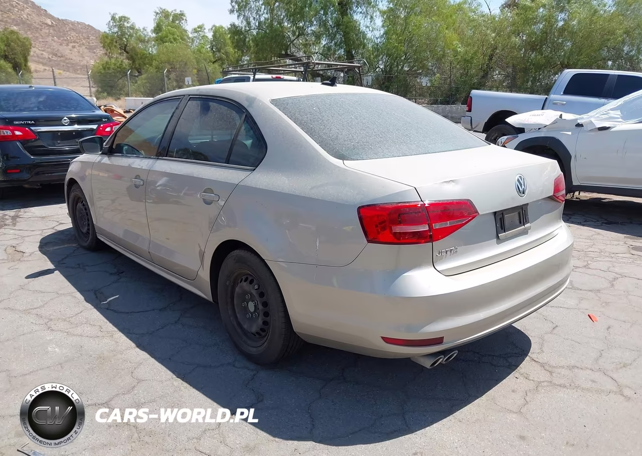 2015 Volkswagen Jetta 2.0L S VIN:3VW2K7AJ2FM272023 - 3