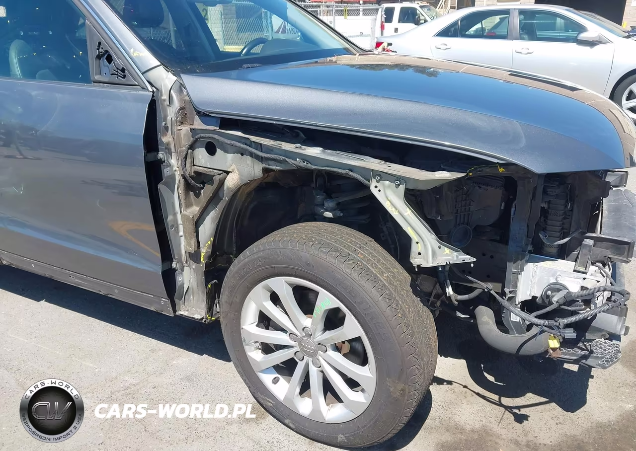 2014 Audi Q5 2.0T Premium VIN:WA1LFAFP8EA047343 - 6