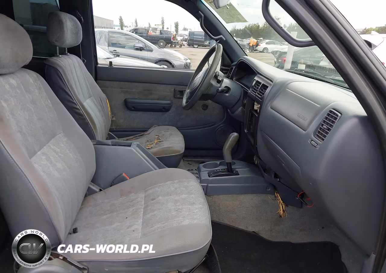 2000 Toyota Tacoma Prerunner VIN:5TESM92N9YZ690725 - 5