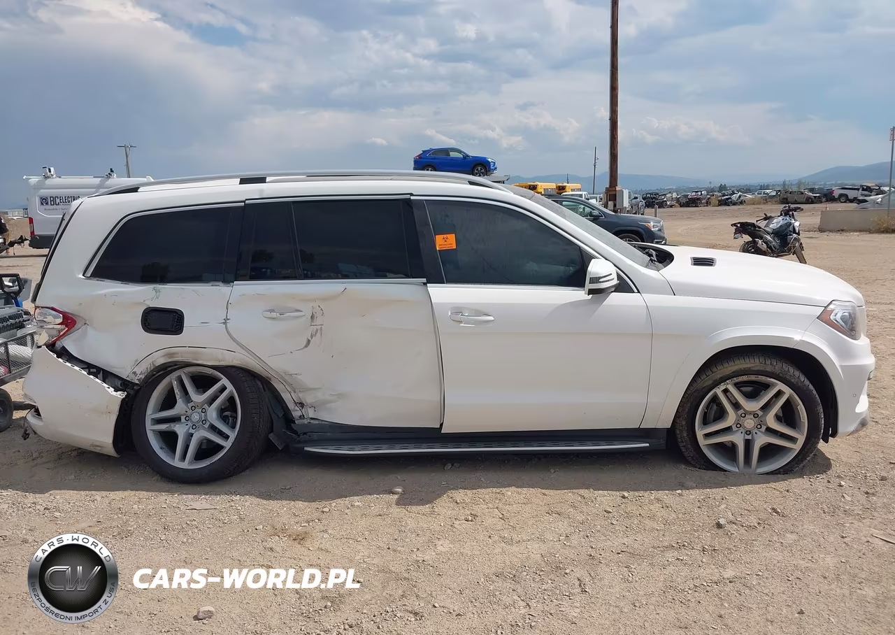 2015 Mercedes-Benz Gl 550 4Matic VIN:4JGDF7DE5FA562800 - 13