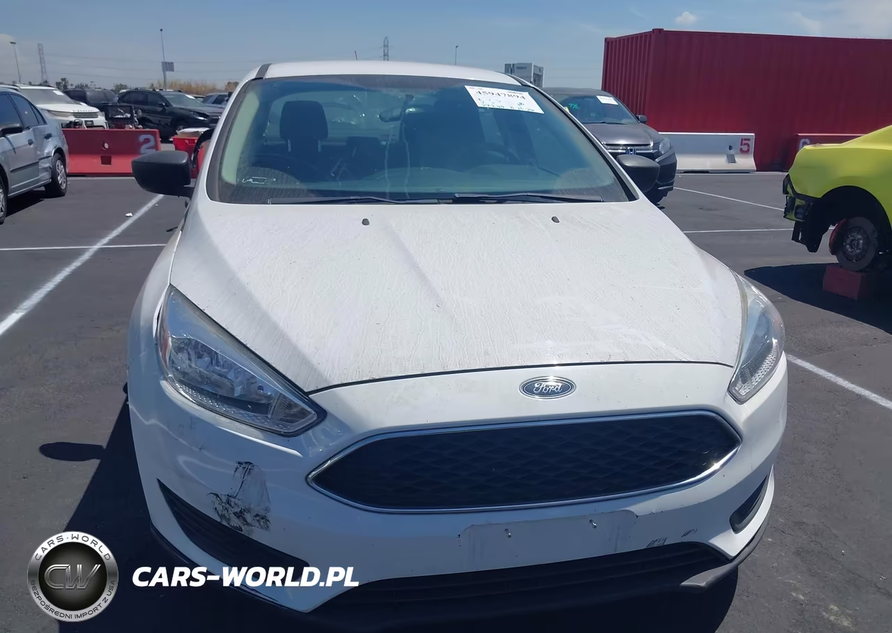 2015 Ford Focus S VIN:1FADP3E21FL368399 - 13