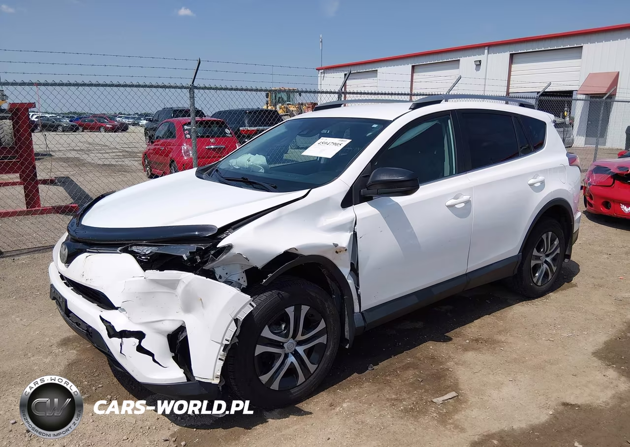 2018 Toyota Rav4 Le VIN:2T3BFREV8JW769651 - 2