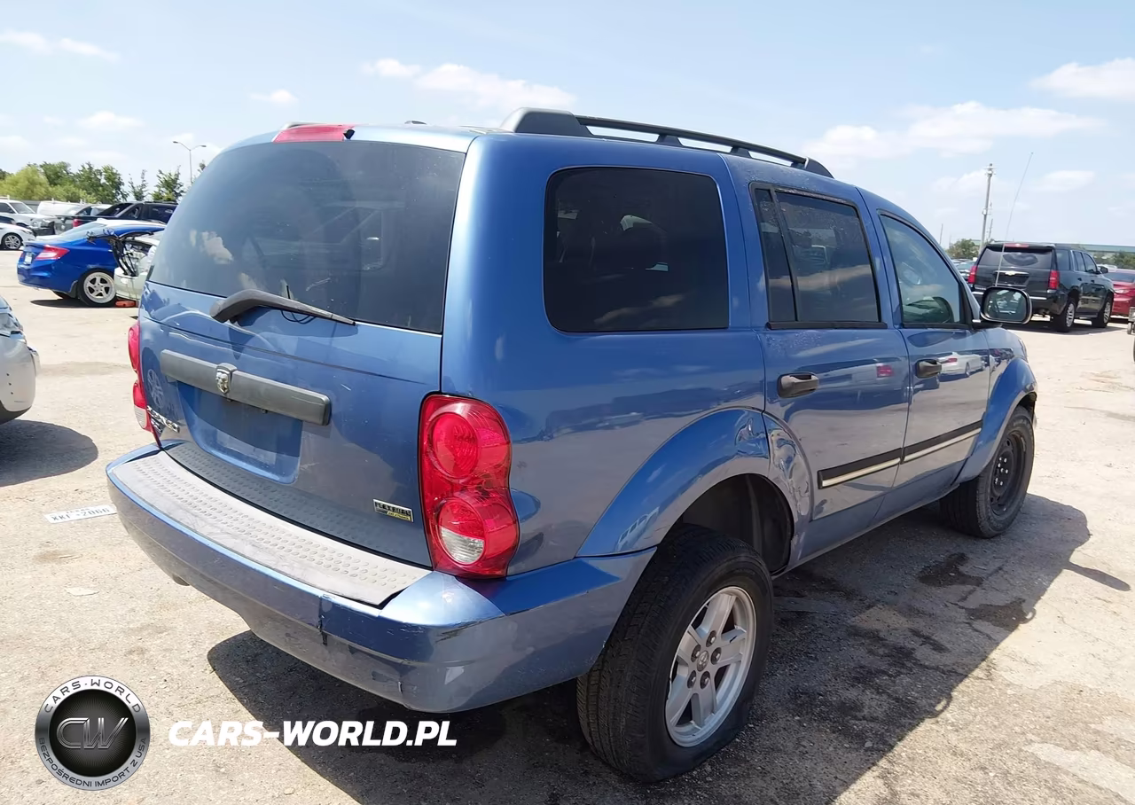 2008 Dodge Durango Slt VIN:1D8HB48NX8F131791 - 4