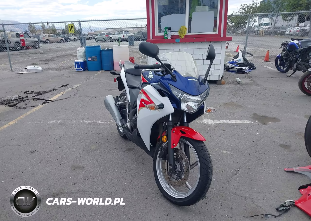 2012 Honda Cbr250 R – zdjęcie 1 z 13