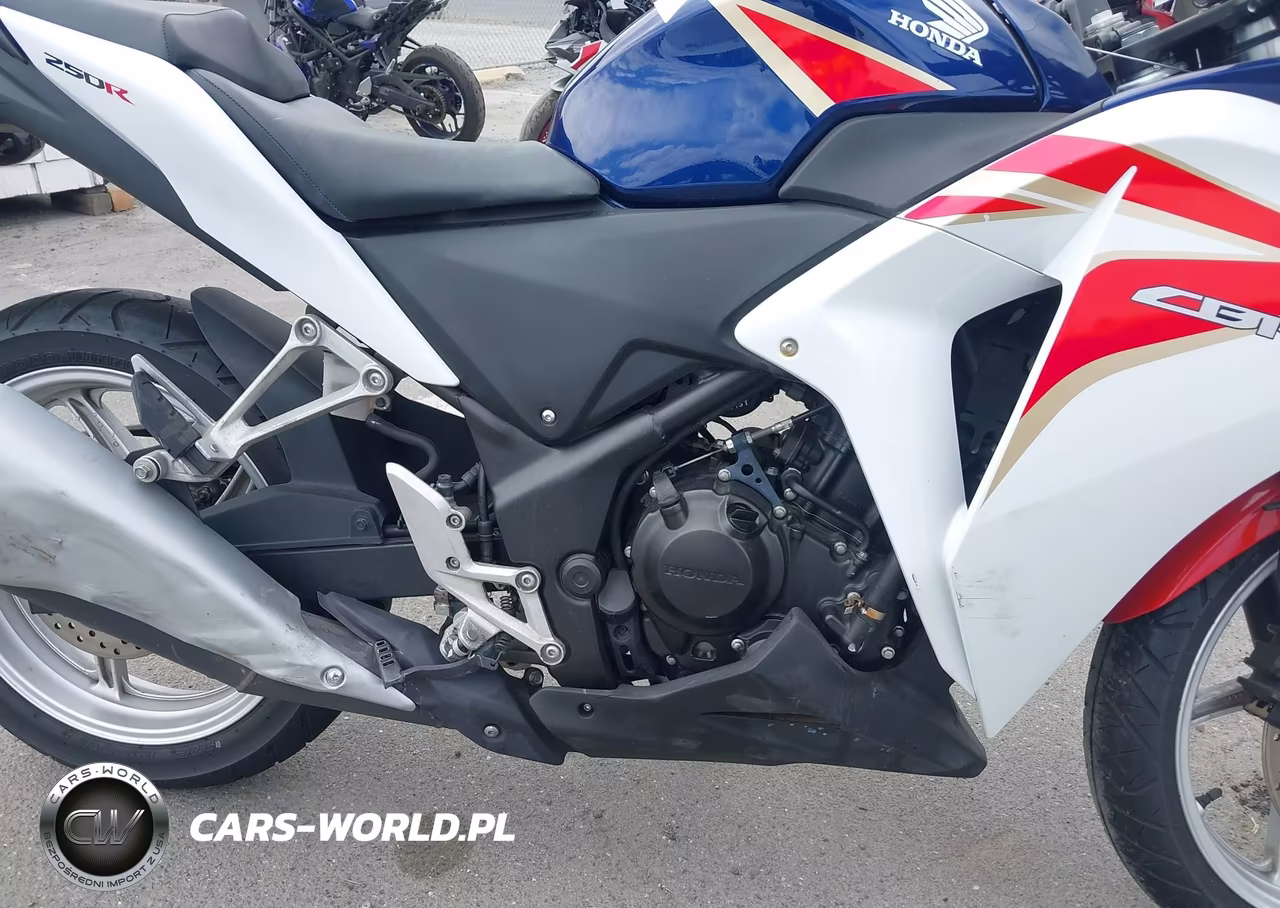 2012 Honda Cbr250 R VIN:MLHMC4101C5206642 - 8