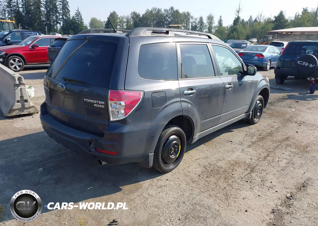 2012 Subaru Forester 2.5X Limited VIN:JF2SHAEC3CH417792 - 4