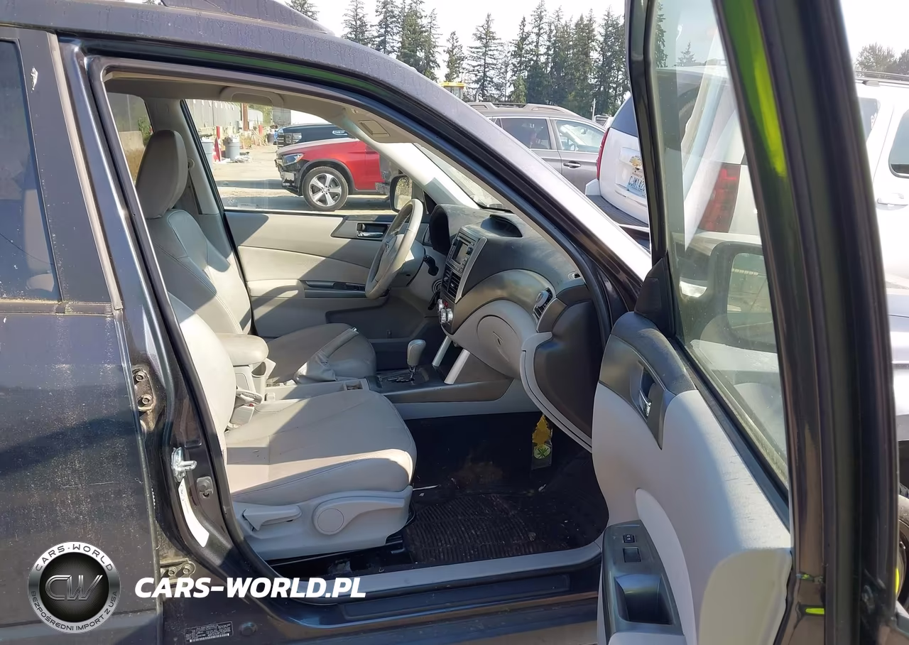 2012 Subaru Forester 2.5X Limited VIN:JF2SHAEC3CH417792 - 5
