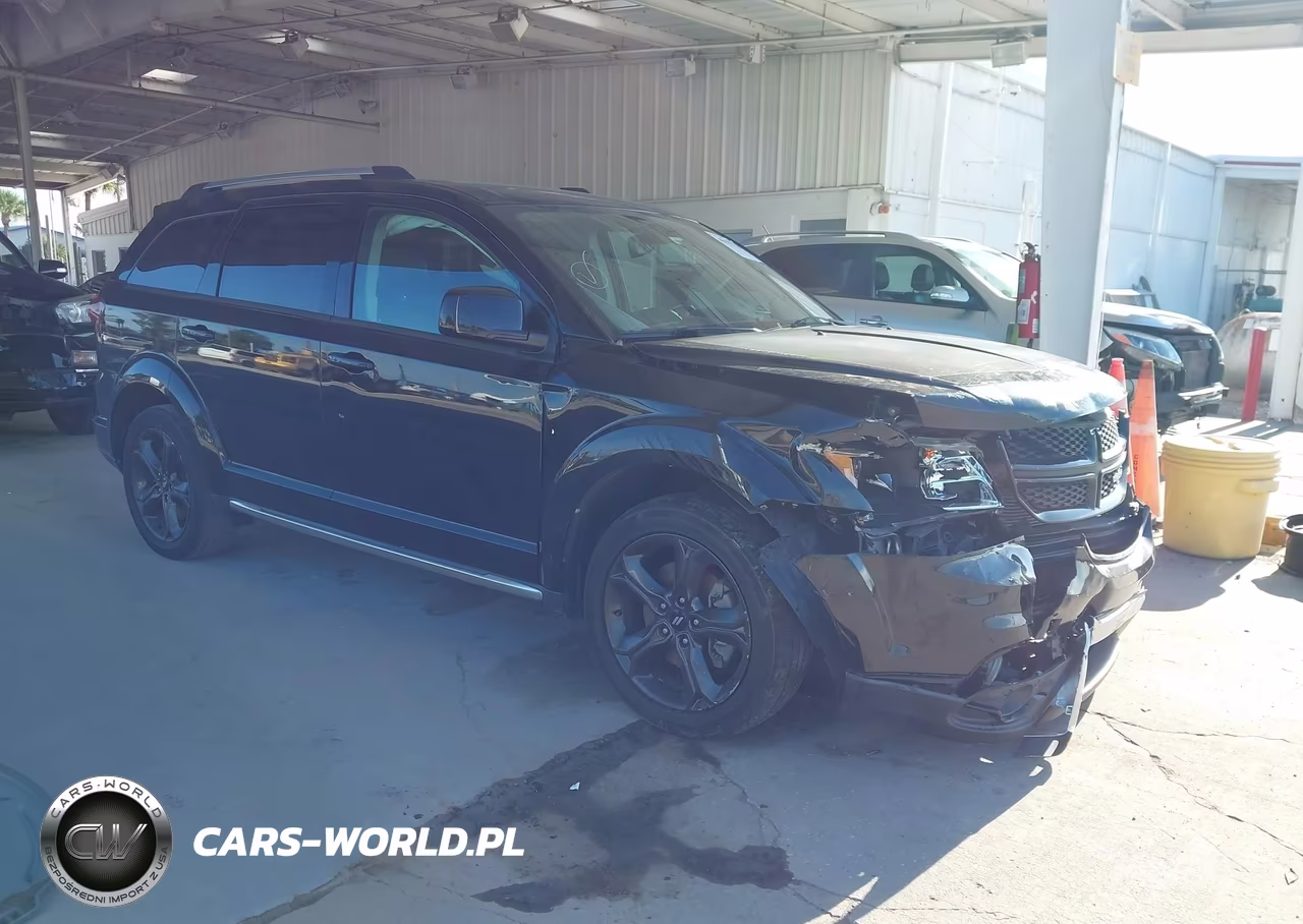 2019 Dodge Journey Crossroad VIN:3C4PDCGG4KT838447 - 1
