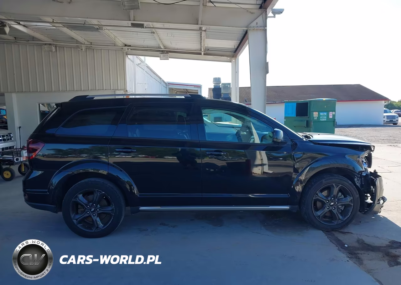 2019 Dodge Journey Crossroad VIN:3C4PDCGG4KT838447 - 13