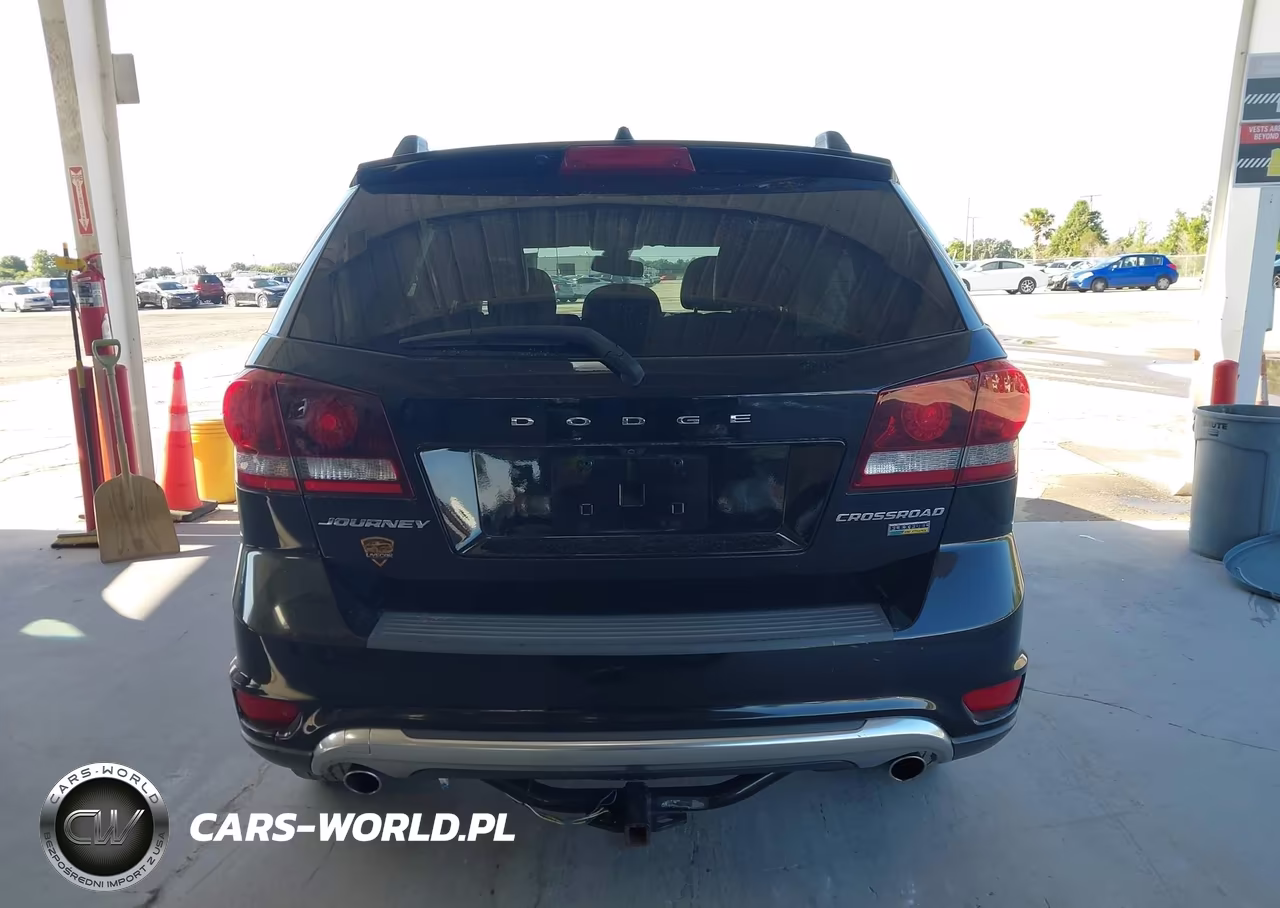 2019 Dodge Journey Crossroad VIN:3C4PDCGG4KT838447 - 16