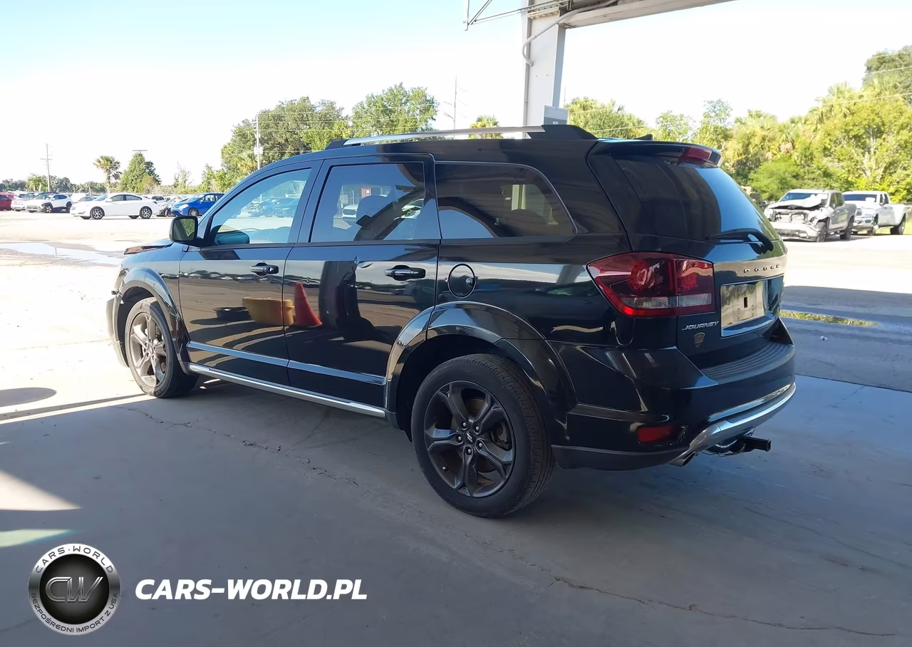 2019 Dodge Journey Crossroad VIN:3C4PDCGG4KT838447 - 3