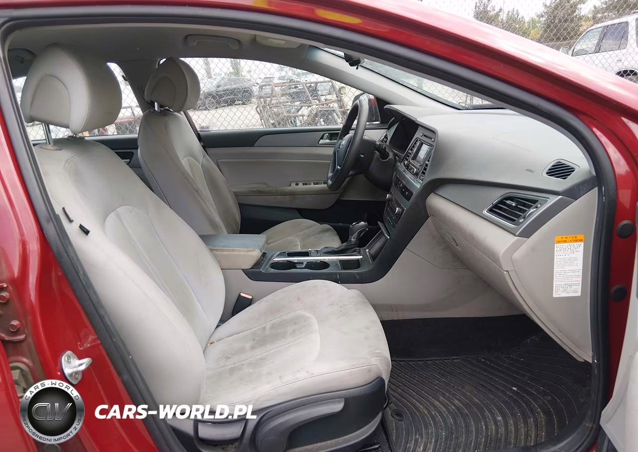 2016 Hyundai Sonata Hybrid Se VIN:KMHE24L11GA027820 - 5