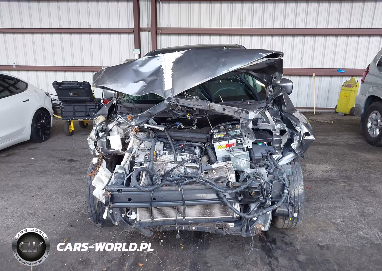 2018 Nissan Rogue S VIN:KNMAT2MV3JP521512 - 12