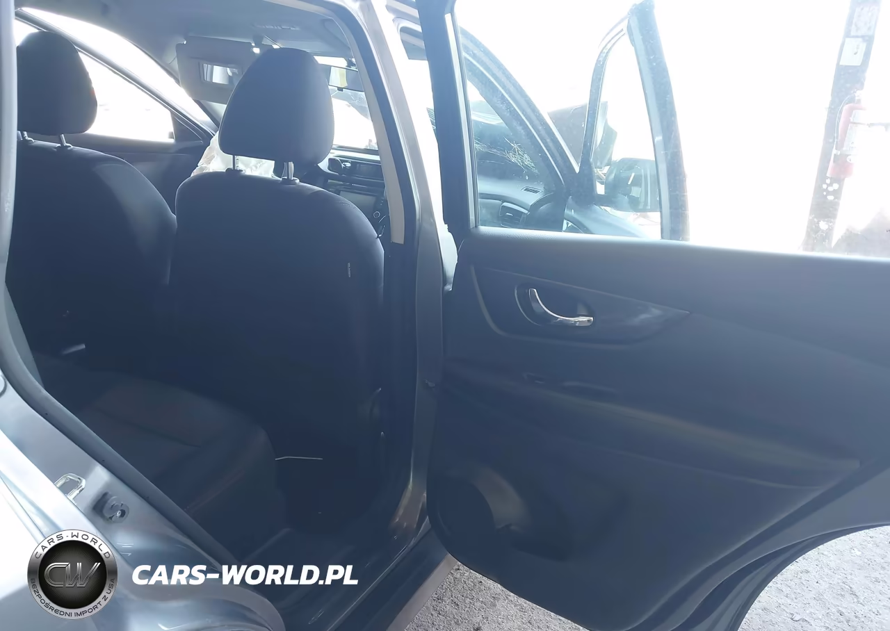 2018 Nissan Rogue S VIN:KNMAT2MV3JP521512 - 8