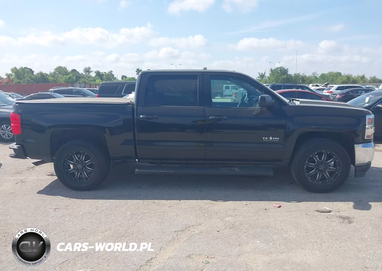 2018 Chevrolet Silverado 1500 1Lt VIN:3GCPCREC1JG390813 - 13