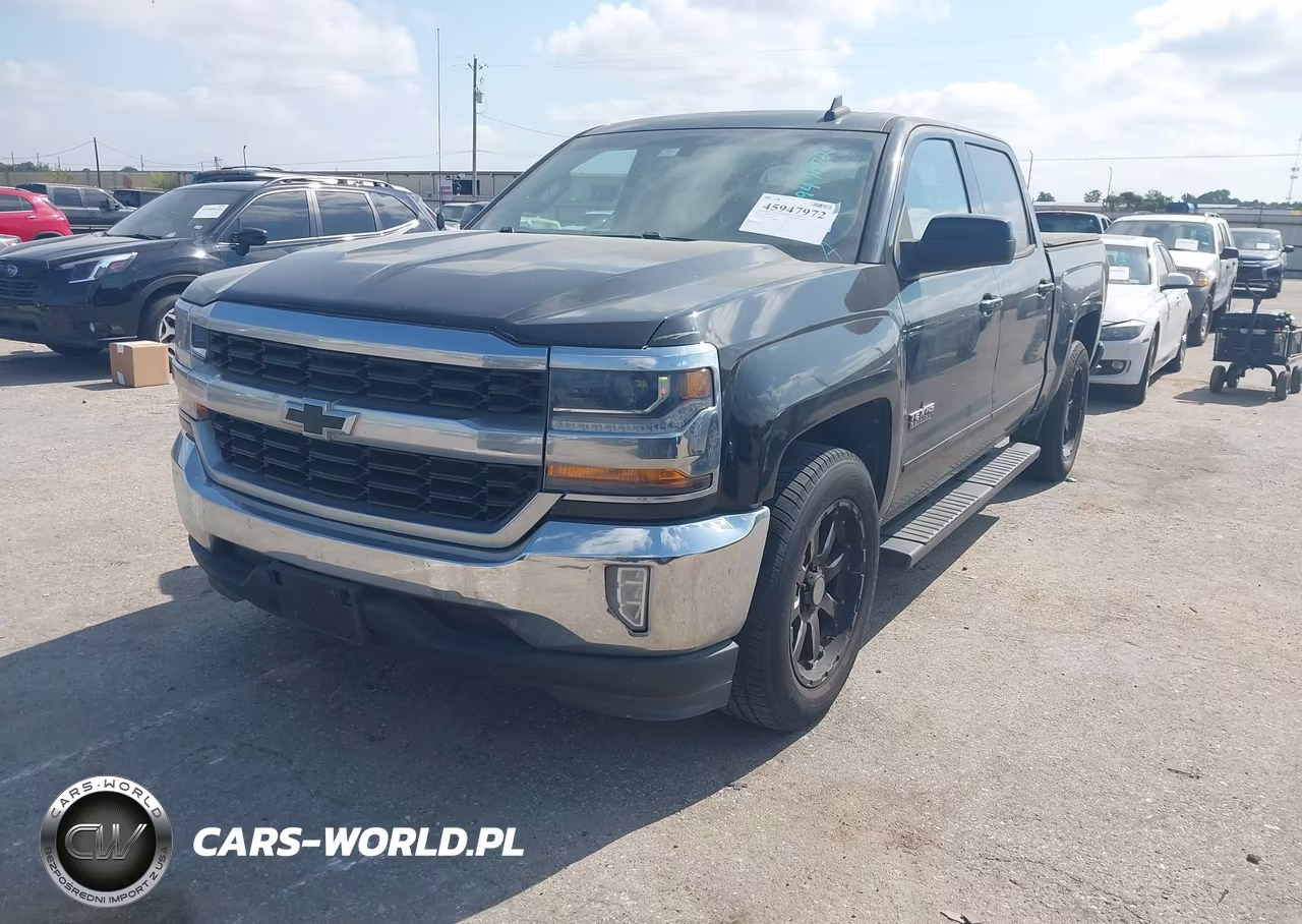 2018 Chevrolet Silverado 1500 1Lt VIN:3GCPCREC1JG390813 - 2