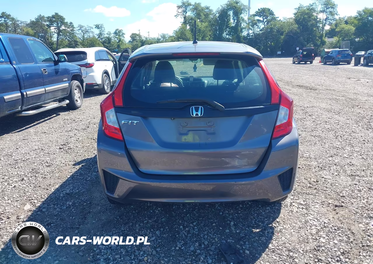 2016 Honda Fit Lx VIN:3HGGK5H58GM704610 - 16