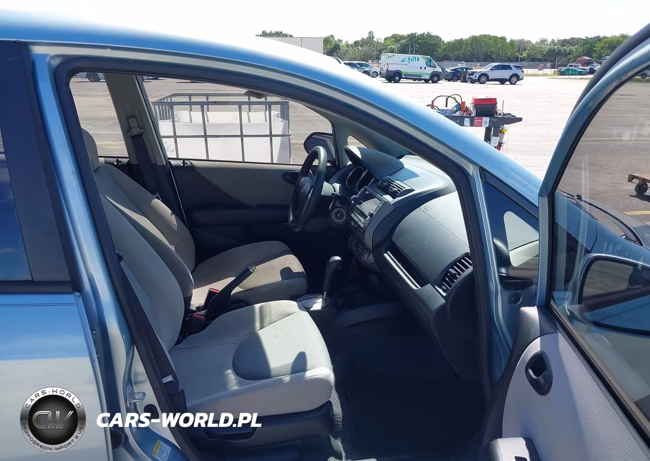 2007 Honda Fit VIN:JHMGD38427S051881 - 5