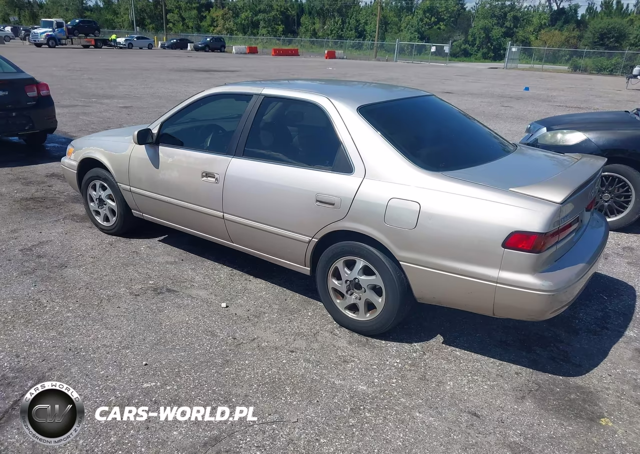 1999 Toyota Camry Le V6 VIN:4T1BF28KXXU089387 - 3